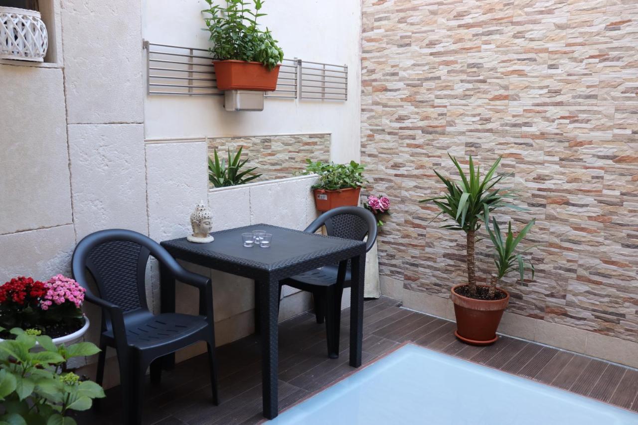 Dei Monasteri Bed & Breakfast Altamura Bagian luar foto